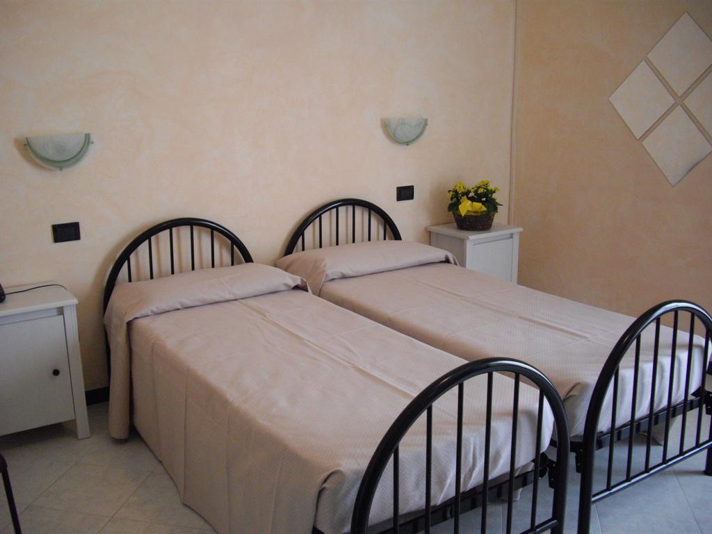 Residenza Hotel Garden Toscolano Maderno Dış mekan fotoğraf